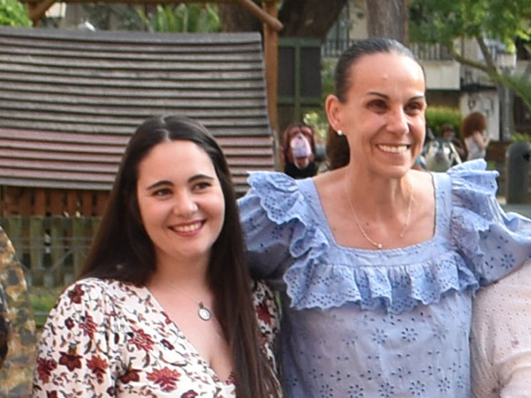 La Dulcinea 2022, María del Hierro junto a la alcaldesa de Ciudad Real, Eva María Masías.