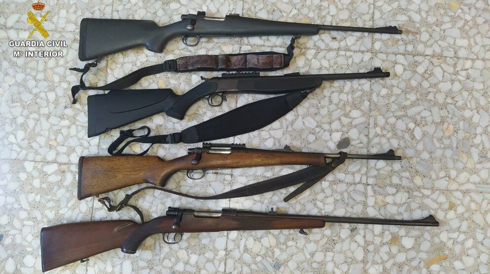 RIFLES