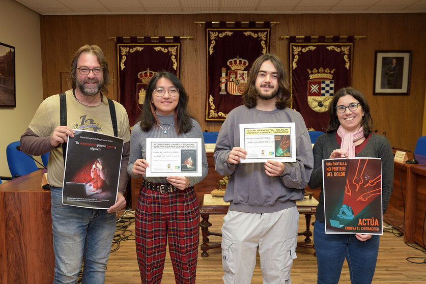 20221227_Premios del III Concurso cartel + eslogan_Premiados_AdeAlba