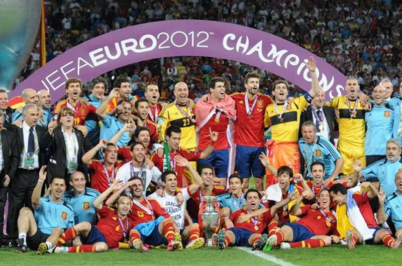 La selección de fútbol de España gana la UEFA Euro 2012