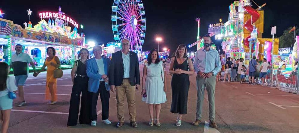 Encendido de luces (Feria y Fiestas 2023).