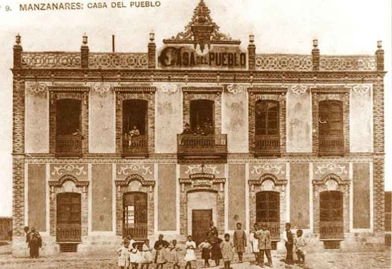 Casa del Pueblo de Manzanares. Fuente: manzanareshistoria.es