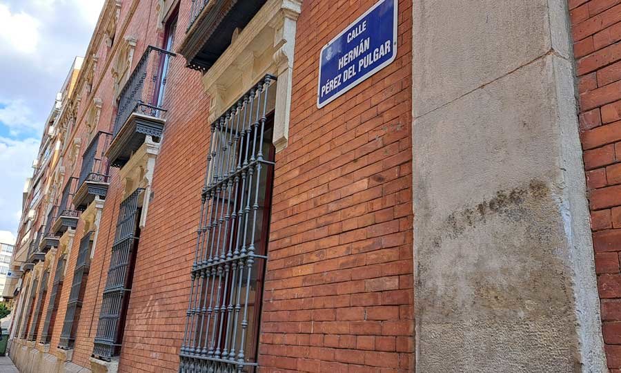 Calle-Hernán-Pérez-del-Pulgar-(002)