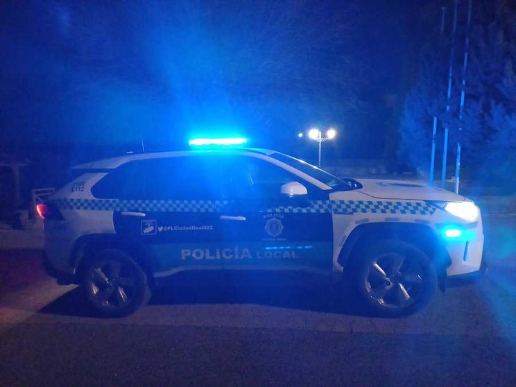 policía