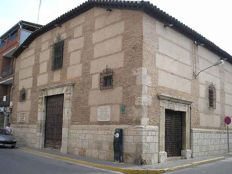 Ermita de la Veracruz de Valdepeñas. Fuente: es.wikipedia.org