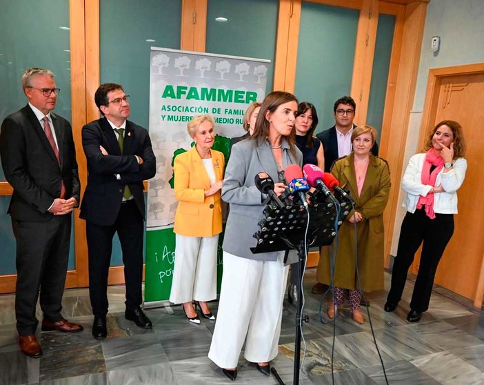 carmen-fúnez-afammer