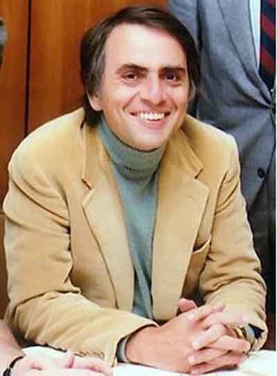 Carl Sagan en 1980. Fuente: es.wikipedia.org